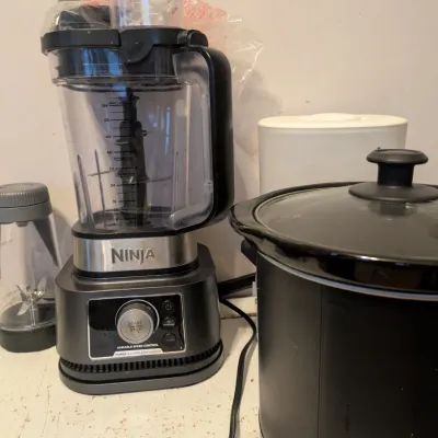 Sale Photo Thumbnail #37: Ninja Blender
