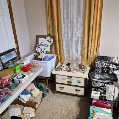 Sale Photo Thumbnail #68