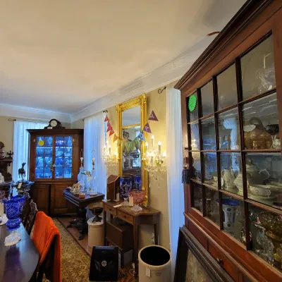 Sale Photo Thumbnail #446