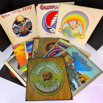 Vintage Vinyl: The Grateful Dead Records Plus Solo Jerry Garcia & Bob Weir