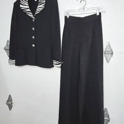 Vintage St. John Zebra Trim Jacket & Knit Pants (Size 4): 2-Piece Coordinating Set