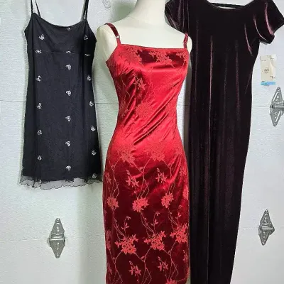 Vintage GUESS Collection, City Triangles & NWT Jump Apparel Dresses (3) Size S