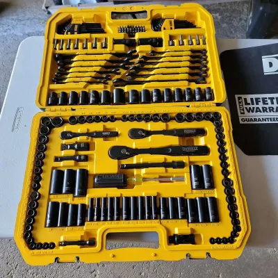 Dewalt Tool Set