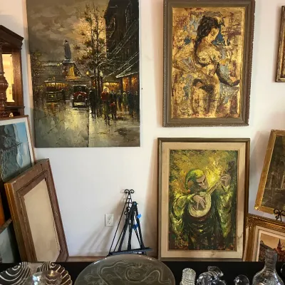 Estate sale photo