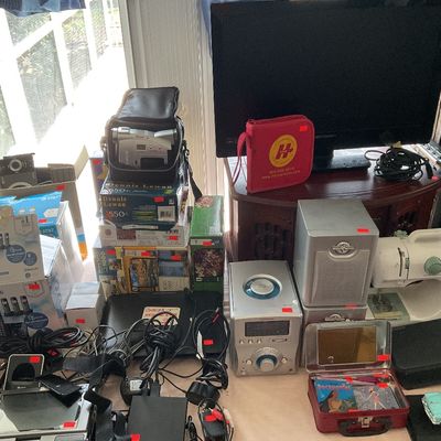 Estate sale photo