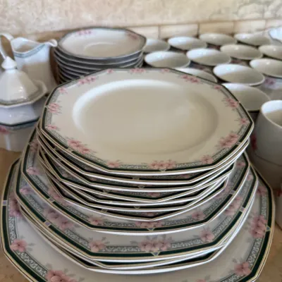 Sale Photo Thumbnail #25