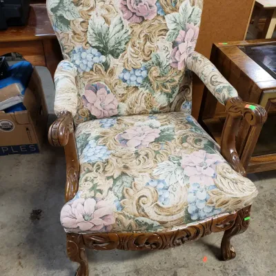 Sale Photo Thumbnail #179