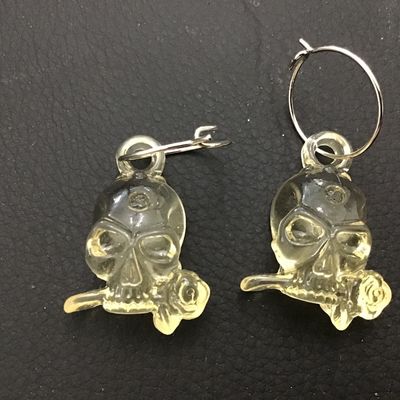 Clear Skull With Rose