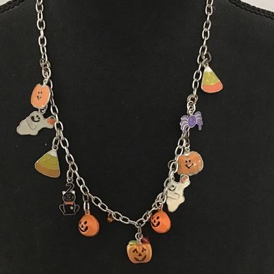 OTC Vintage Jingle Holiday Necklace