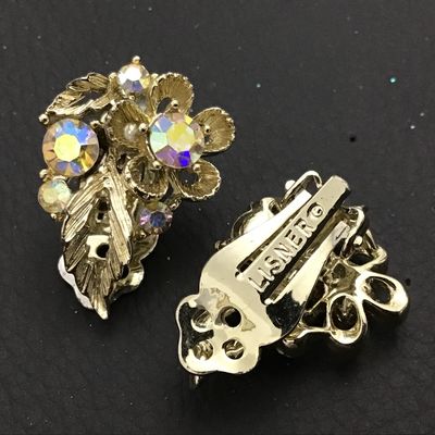 Lisner Vintage Clip on Earrings