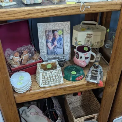 Sale Photo Thumbnail #140
