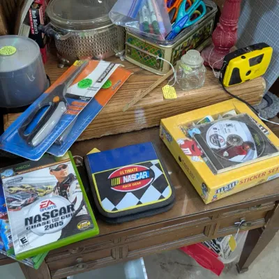 Sale Photo Thumbnail #194