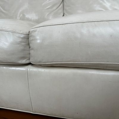 Whittemore-Sherrill Genuine Leather Sofa – Ivory/Cream – Nailhead Trim – Made in USA