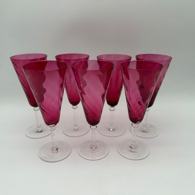 Set of 7 Cranberry Pink Optic Glass Champagne Flutes