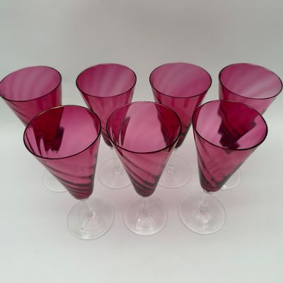 Set of 7 Cranberry Pink Optic Glass Champagne Flutes