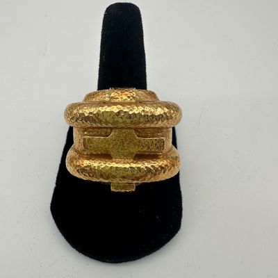 David Webb 18K Gold Textured Geometric Ring