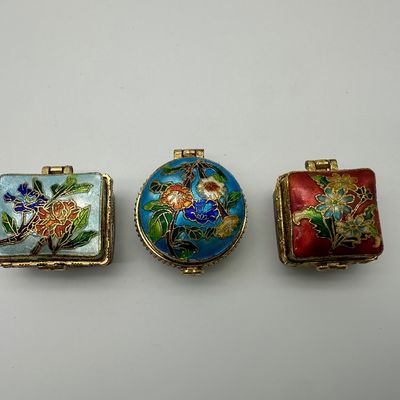 Set of 3 Vintage Cloisonné Enamel Floral Trinket Boxes
