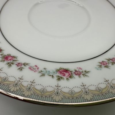 Noritake Roselane Fine China Dinnerware Set – 50 Pieces