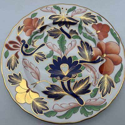 Royal Worcester Imari Fine Bone China Dinner Service, 1964