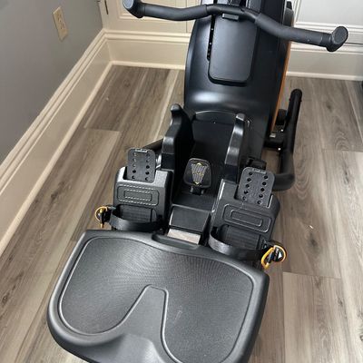 Octane Fitness Rō Commercial Indoor Rowing Machine