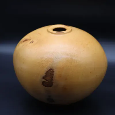Jim Rozelle Signed American Holly Wood Vessel – 1989 Award Winner