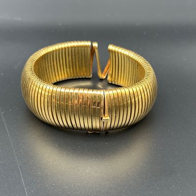 Italian 18K Gold Wide Tubogas Bracele