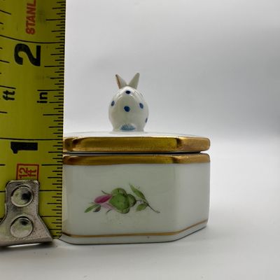 Herend Hungary Hand-Painted Porcelain Rabbit Trinket Box