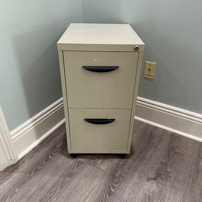 2-Drawer Mobile Metal Filing Cabinet