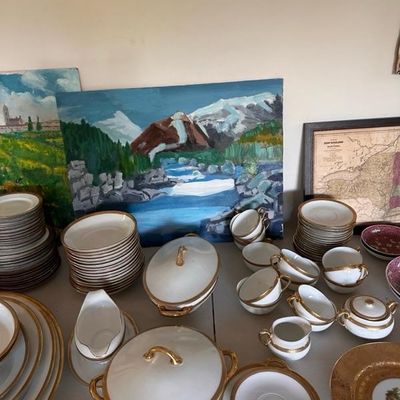 Estate sale photo