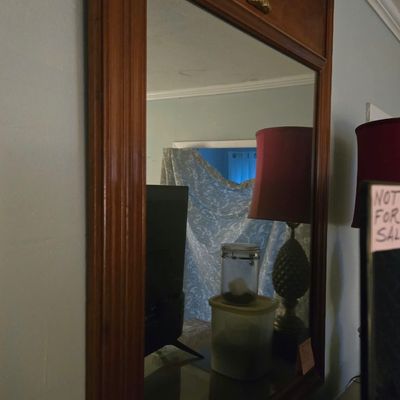 Large mirror 