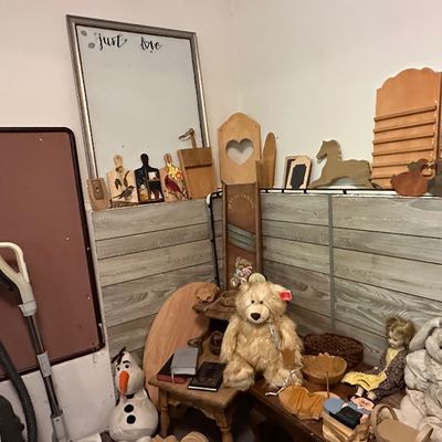 Sale Photo Thumbnail #247
