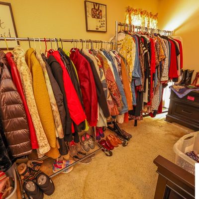 Sale Photo Thumbnail #85