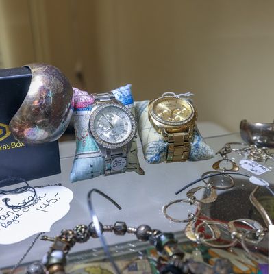 Sale Photo Thumbnail #69