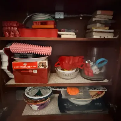 Assorted Baking Molds And Platters 