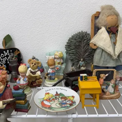 Huge Lot Of Teacher / Education Collectibles - Avon, Cabbage Patch Doll 