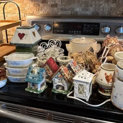 Country Kitchen Huge Lot ! Corningwear , And More! 