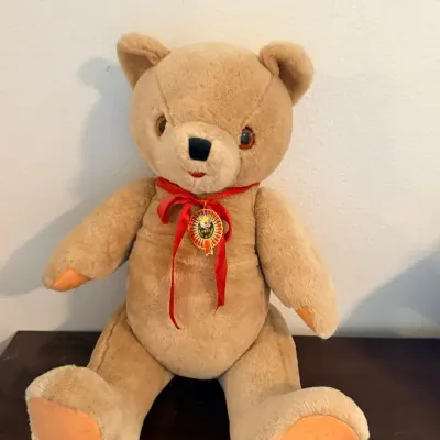 Vintage-Style Jointed Plush Teddy Bear with Original “Made in China” Medallion
