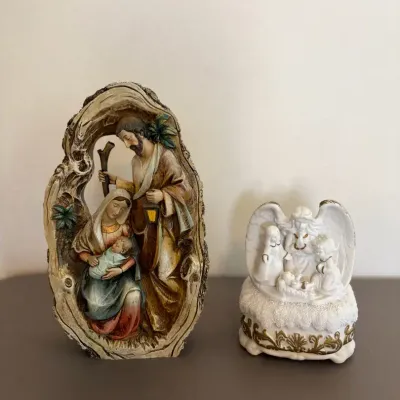 Pair of Nativity Figurines – Holy Family Scene & Musical Angel Nativity