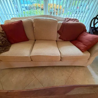 Sale Photo Thumbnail #127