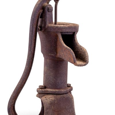 Sale Photo Thumbnail #59: Cast Iron Hand Water Pump
