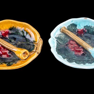 Sale Photo Thumbnail #49: Vintage Ceramic Leaf Ashtrays
