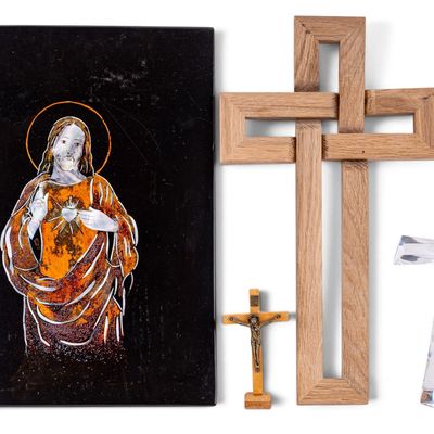Sale Photo Thumbnail #310: Religious Lacquerware and Crosses