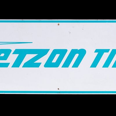 Sale Photo Thumbnail #9: Vintage Jet-Zon Tire Tin Sign