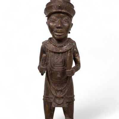 Sale Photo Thumbnail #348: Vintage Benin Bronze Warrior Figure
