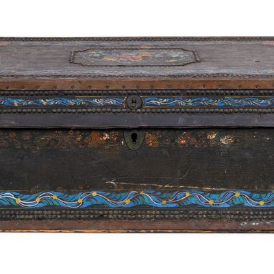 Sale Photo Thumbnail #208: Hand-Painted Wooden Chest Floral Motif w/ Tray