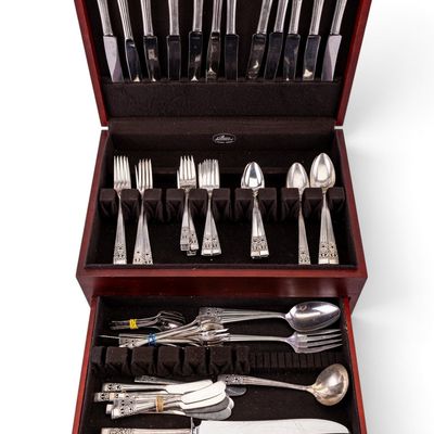 Sale Photo Thumbnail #197: Community Plate Silver Plated Flatware Set in Box