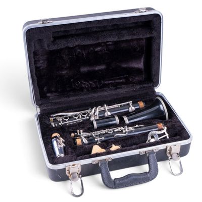 Sale Photo Thumbnail #228: Conn Director Clarinet w/ Yamaha 4CM Mouthpiece