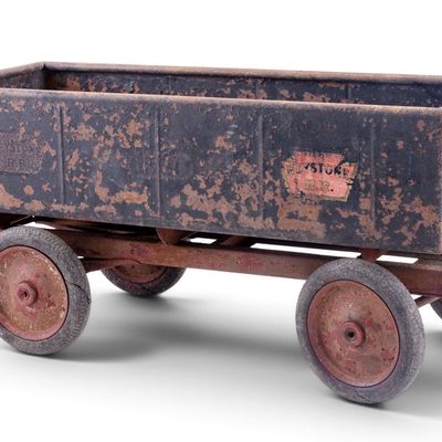 Sale Photo Thumbnail #87: Keystone Rail Road Pressed Steel Toy Wagon