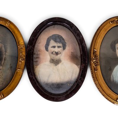 Sale Photo Thumbnail #40: 3 Antique Framed Portrait Photographs