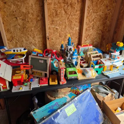 Estate sale photo